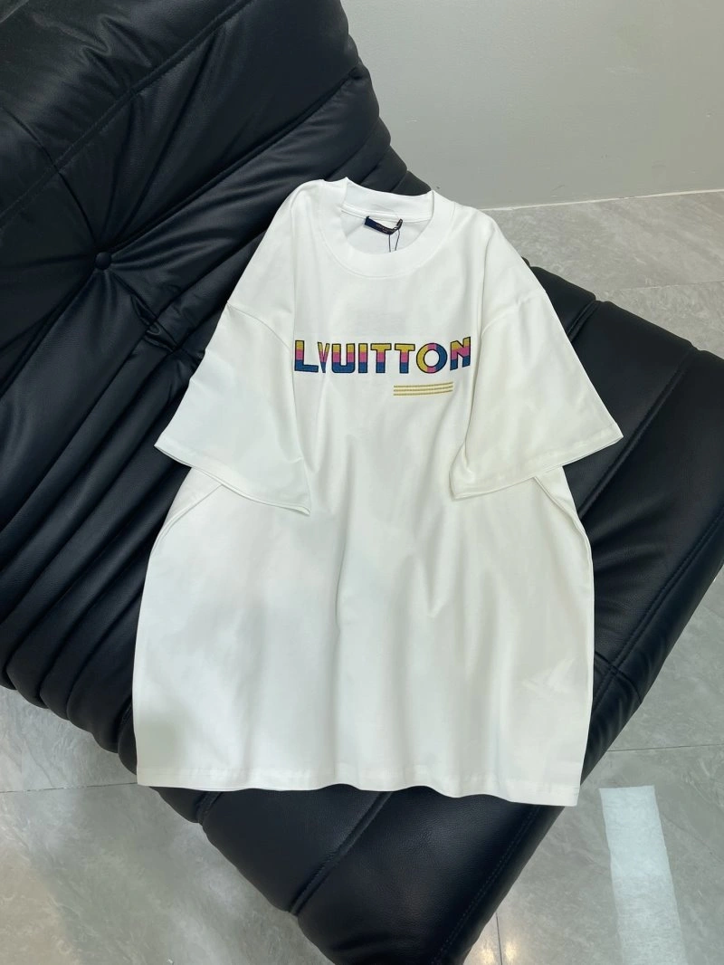 Louis Vuitton T-Shirts Effortless 131328
