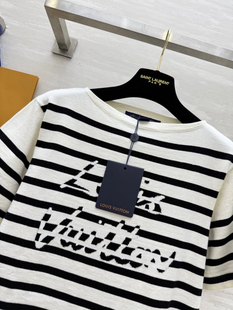 MultiPurpose Louis Vuitton T-Shirts 131333