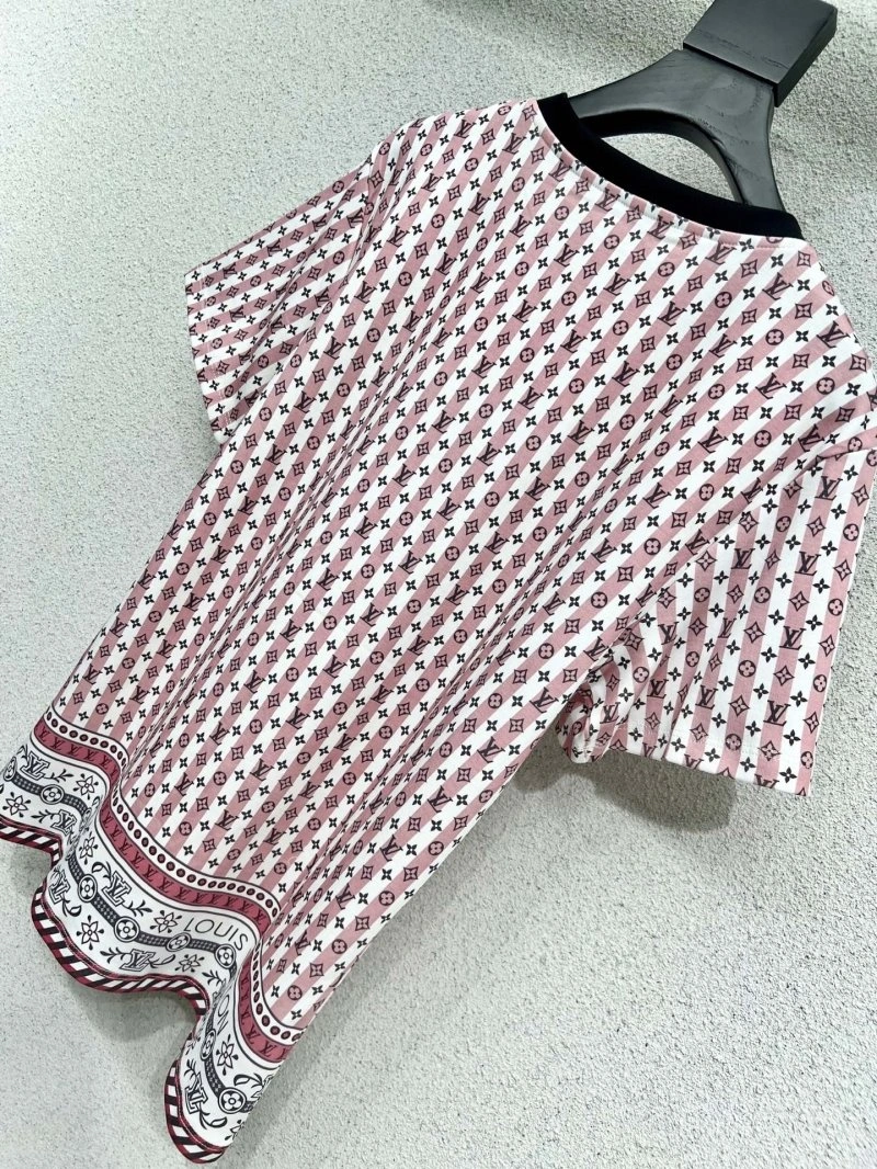 Louis Vuitton T-Shirts AllSeason 131322