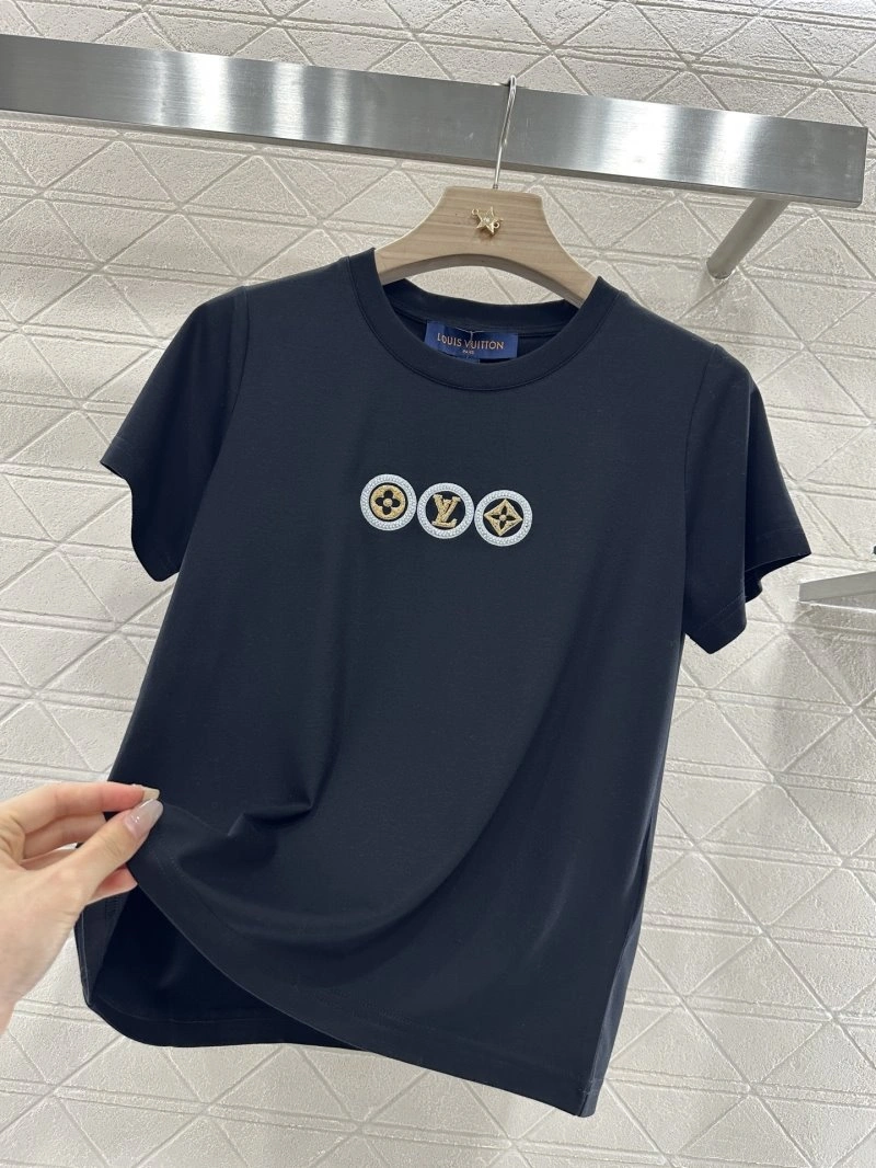Comfortable Louis Vuitton T-Shirts 131318
