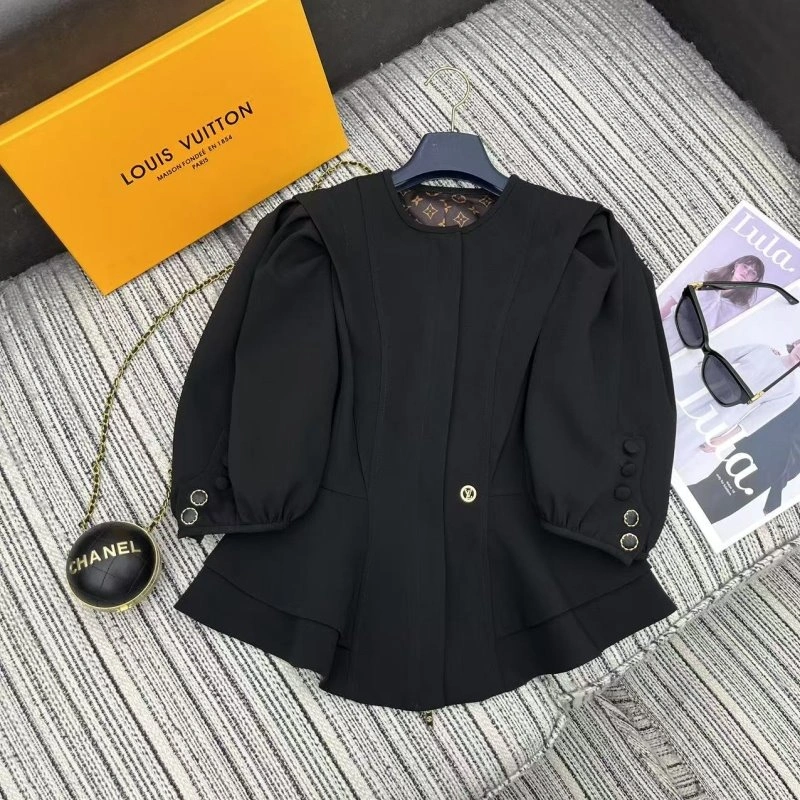 Cozy Louis Vuitton T-Shirts 131319