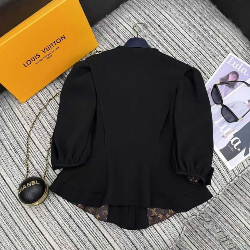 Cozy Louis Vuitton T-Shirts 131319