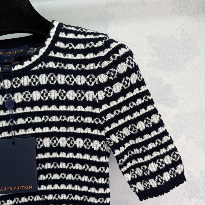 Louis Vuitton T-Shirts HighQuality 131313
