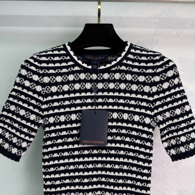 Louis Vuitton T-Shirts HighQuality 131313