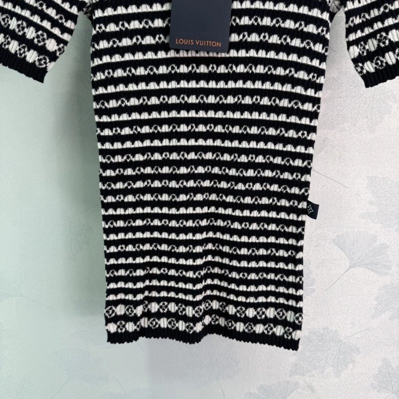 Louis Vuitton T-Shirts HighQuality 131313