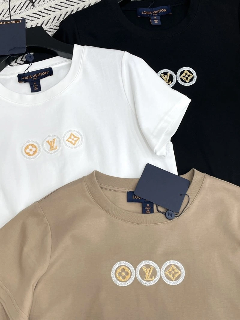 ModernLook Louis Vuitton T-Shirts 131312