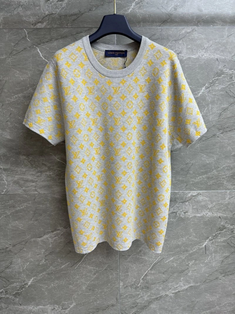 Trendsetting Louis Vuitton T-Shirts 131308