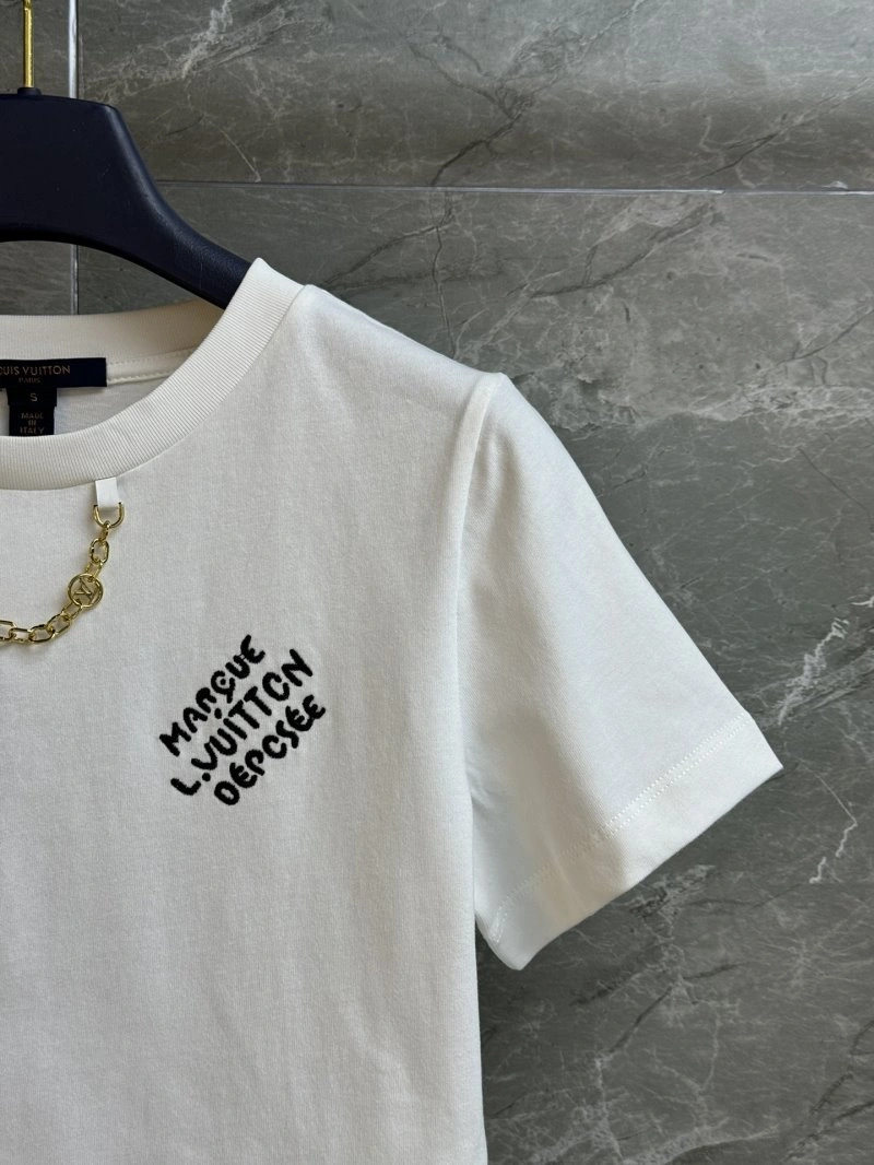 Louis Vuitton T-Shirts Affordable 131307