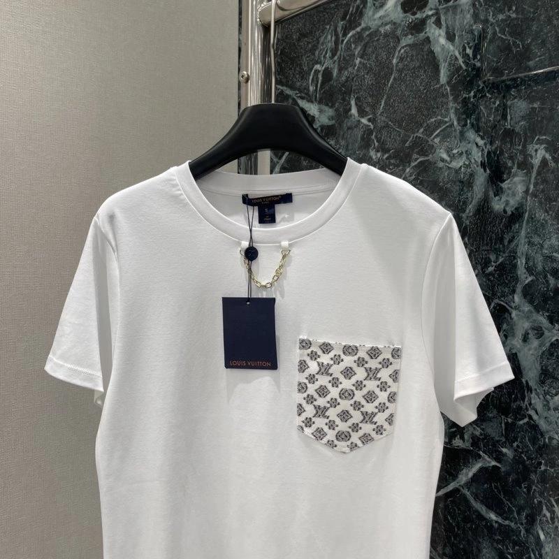 Louis Vuitton T-Shirts Comfortable 131290