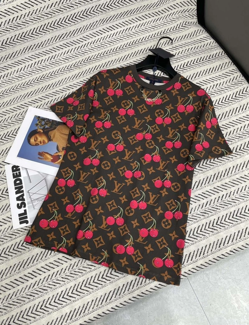 Louis Vuitton T-Shirts Lightweight 131303