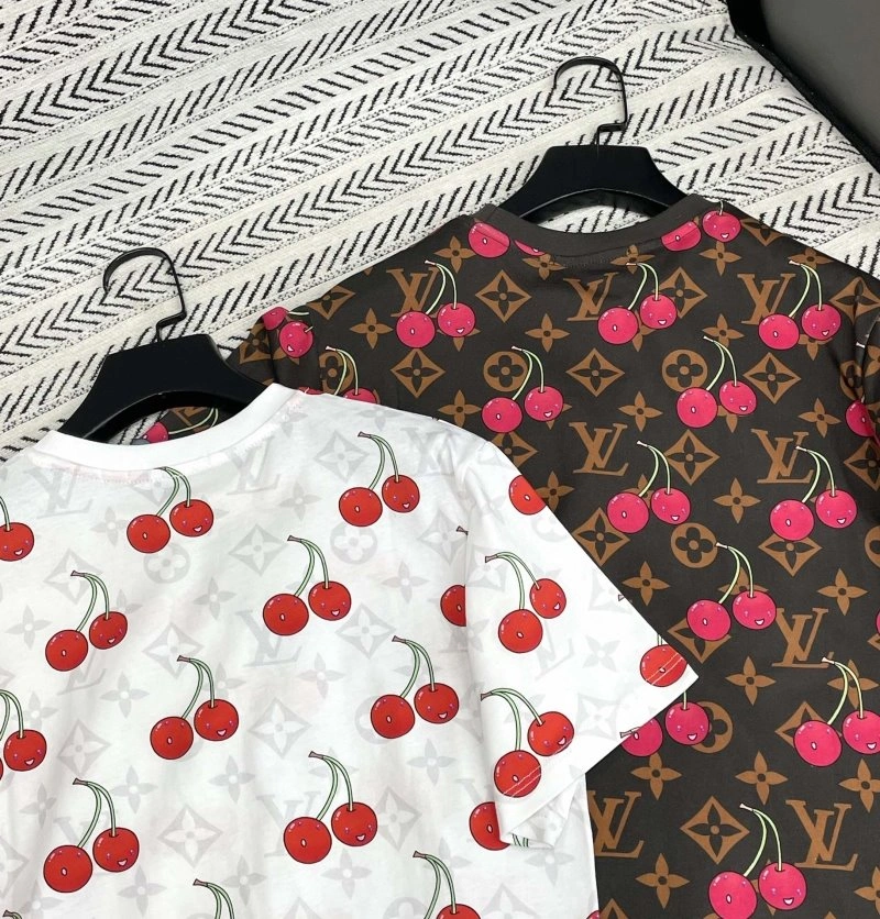 Louis Vuitton T-Shirts Lightweight 131303
