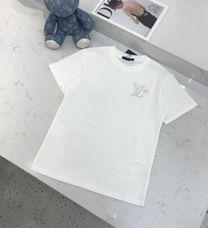 WellDesigned Louis Vuitton T-Shirts 131298