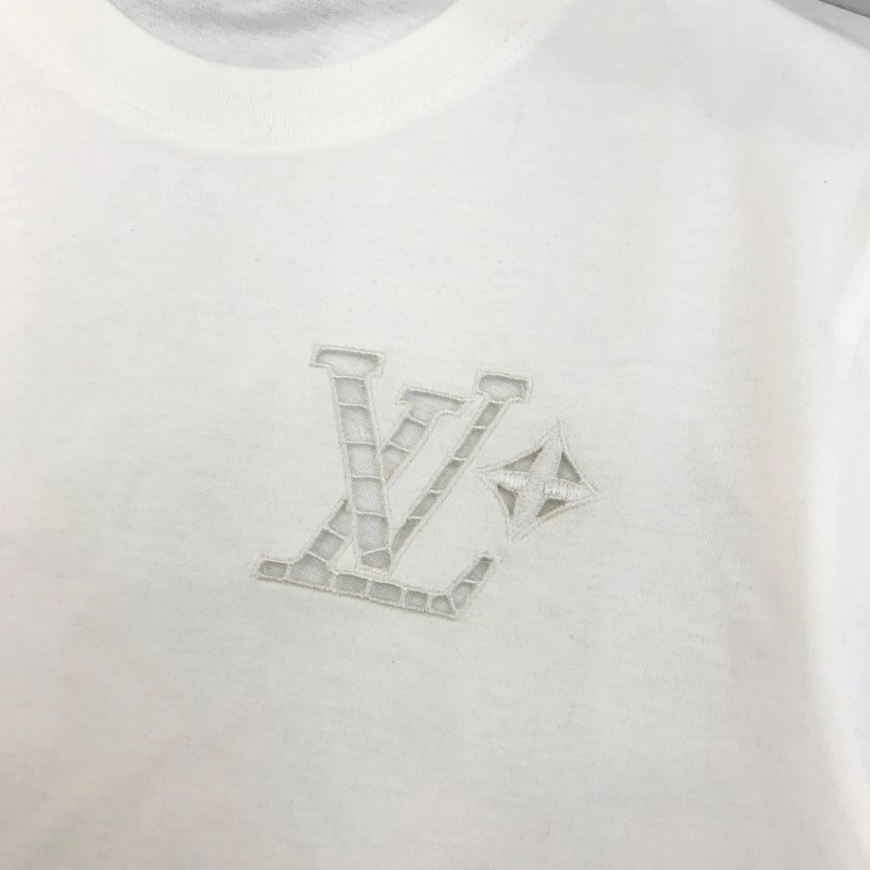 WellDesigned Louis Vuitton T-Shirts 131298