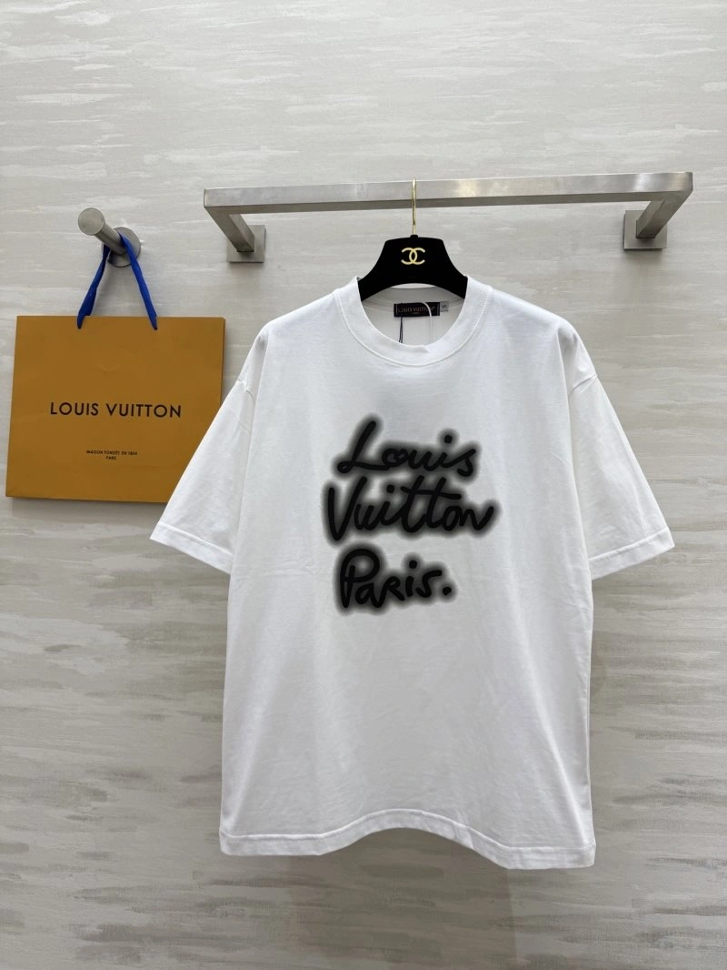 Attractive Louis Vuitton T-Shirts 131300