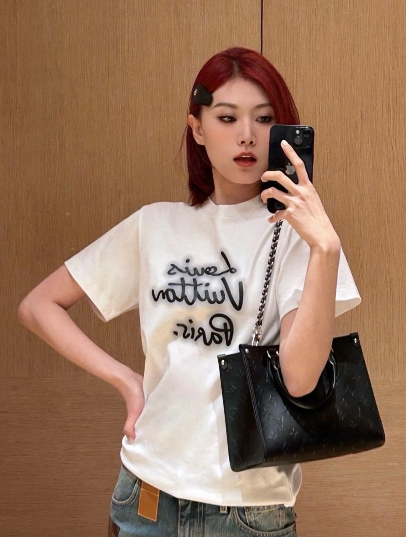 Attractive Louis Vuitton T-Shirts 131300
