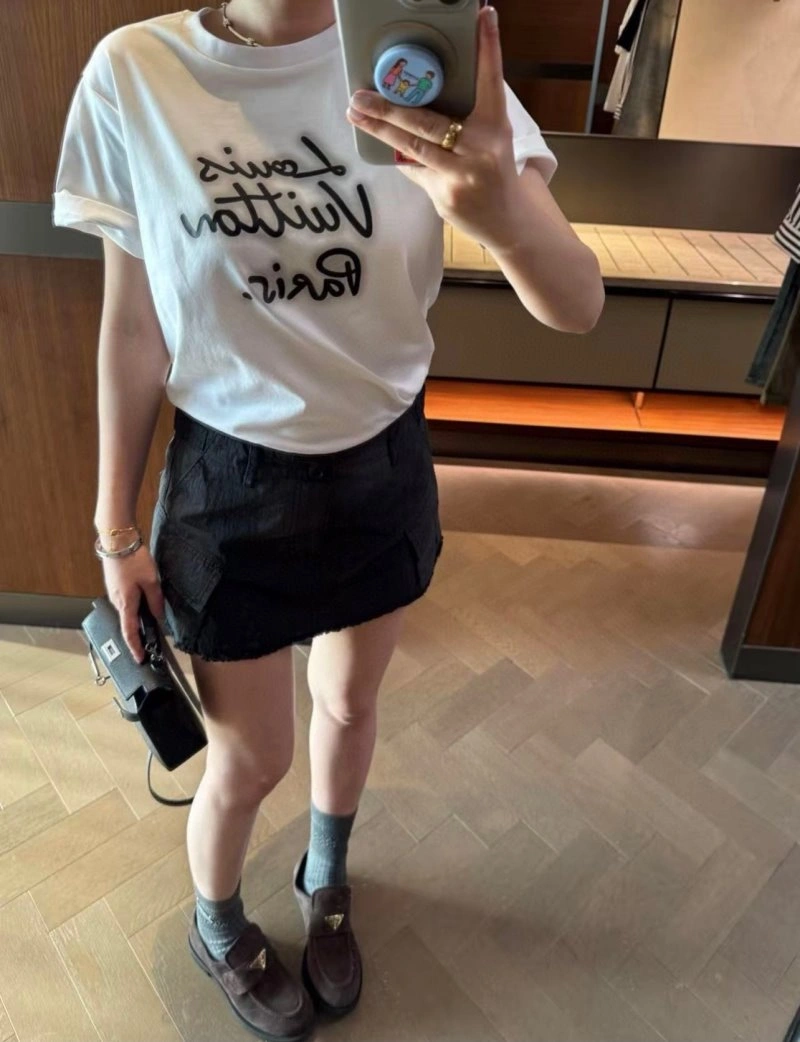 Attractive Louis Vuitton T-Shirts 131300