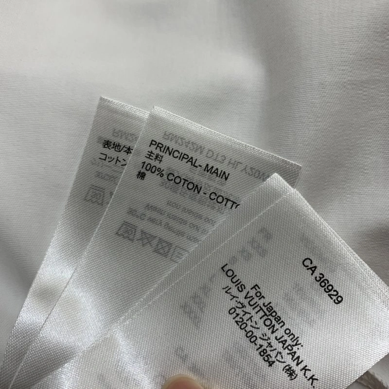 Louis Vuitton T-Shirts Lightweight 131256