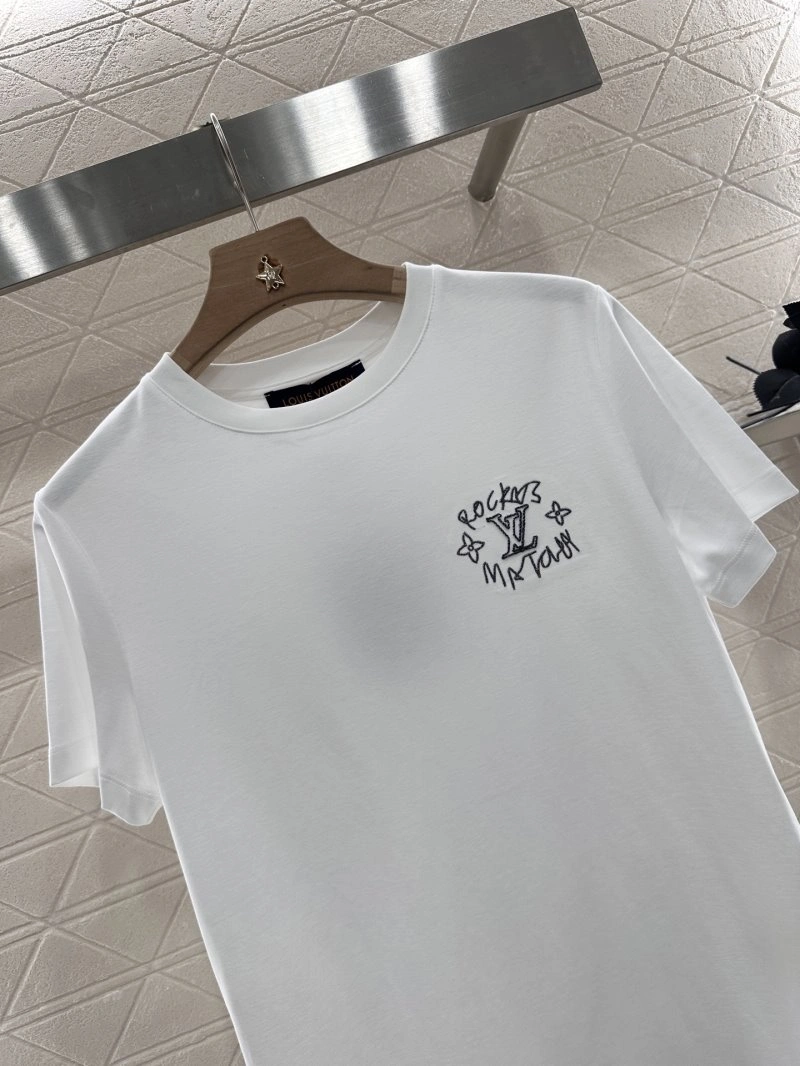 TechFriendly Louis Vuitton T-Shirts 131251