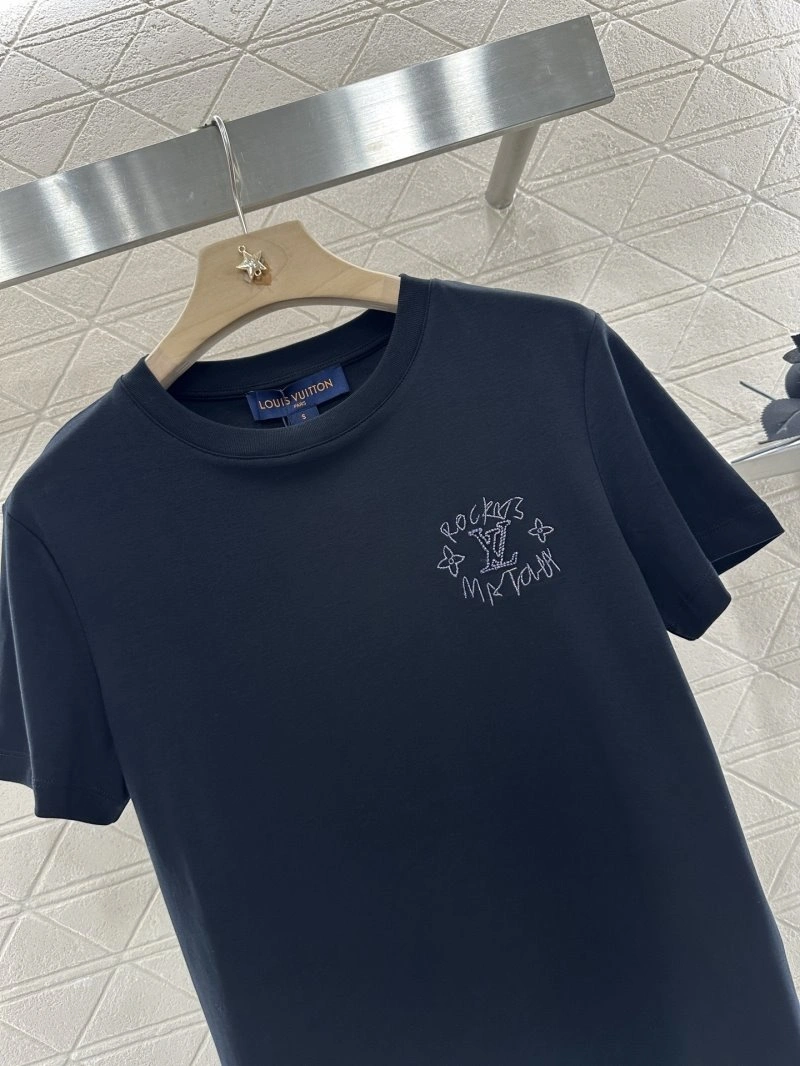 Louis Vuitton T-Shirts Affordable 131243