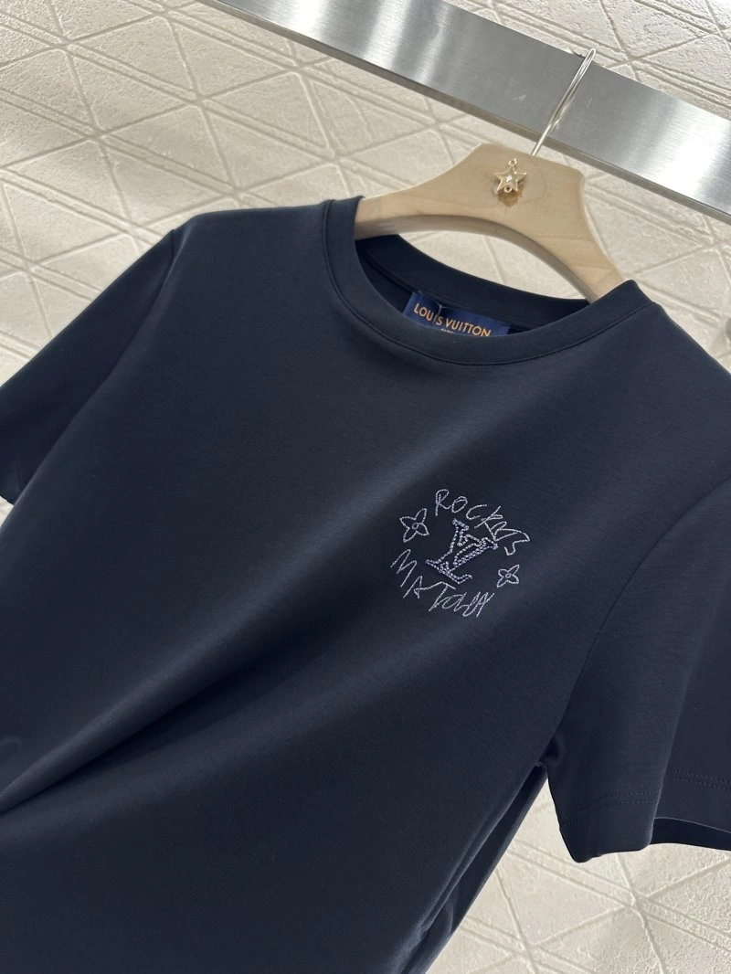 Louis Vuitton T-Shirts Affordable 131243