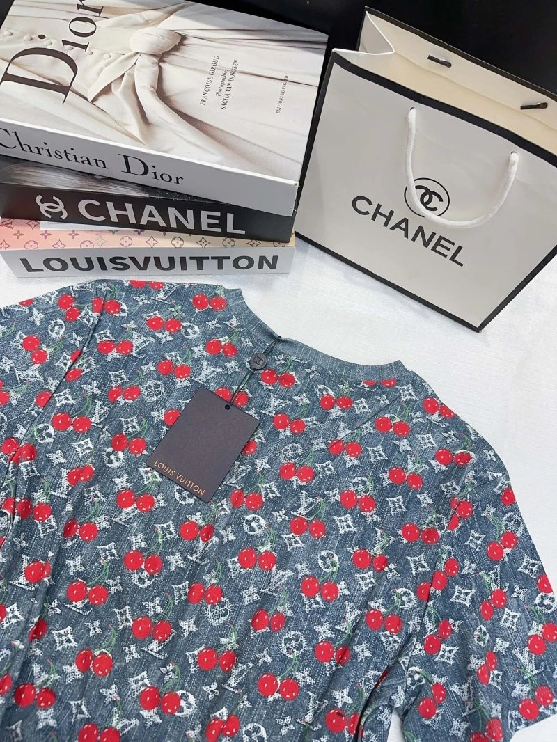 QuickDry Louis Vuitton T-Shirts 131227