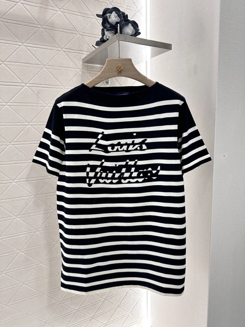 Louis Vuitton T-Shirts Supportive 131225