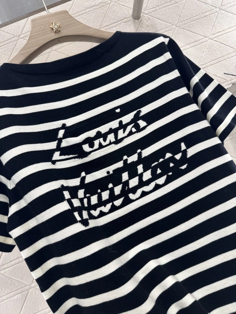 Louis Vuitton T-Shirts Supportive 131225
