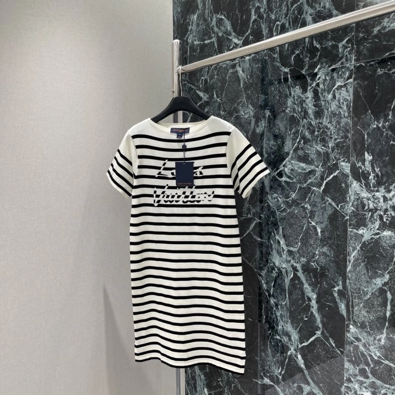 Louis Vuitton T-Shirts Breathable 131223