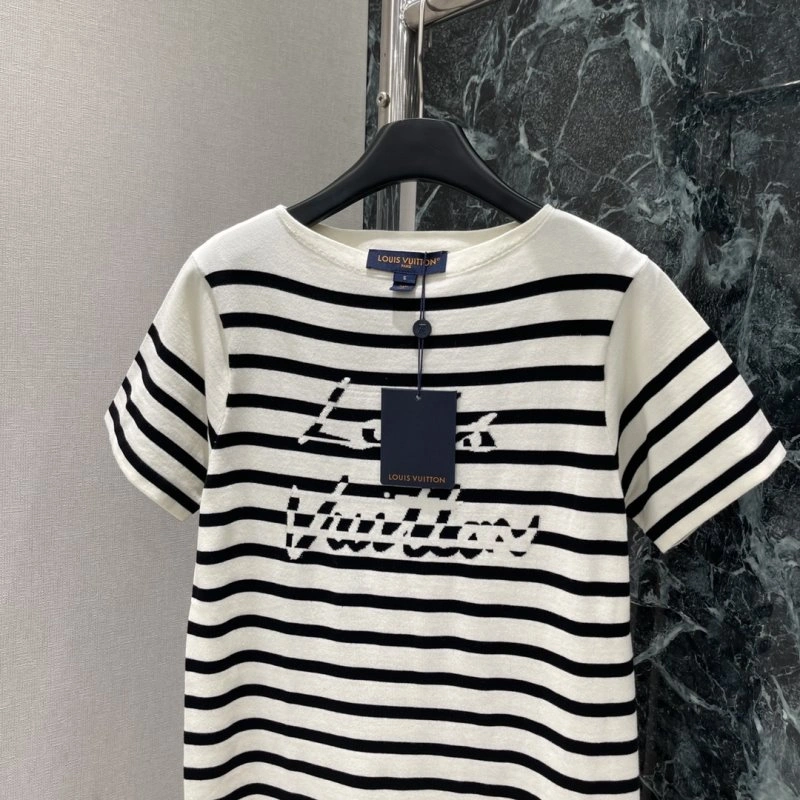 Louis Vuitton T-Shirts Breathable 131223