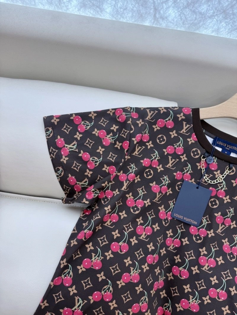 TechFriendly Louis Vuitton T-Shirts 131211