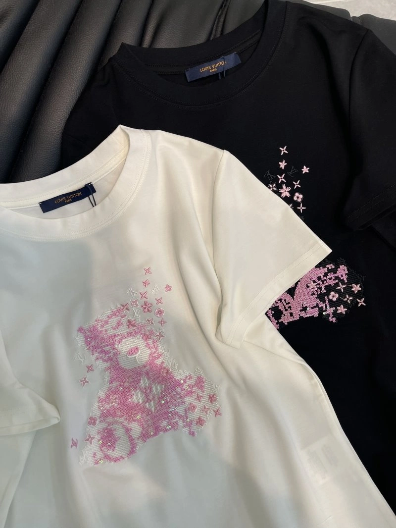 Refined Louis Vuitton T-Shirts 131203