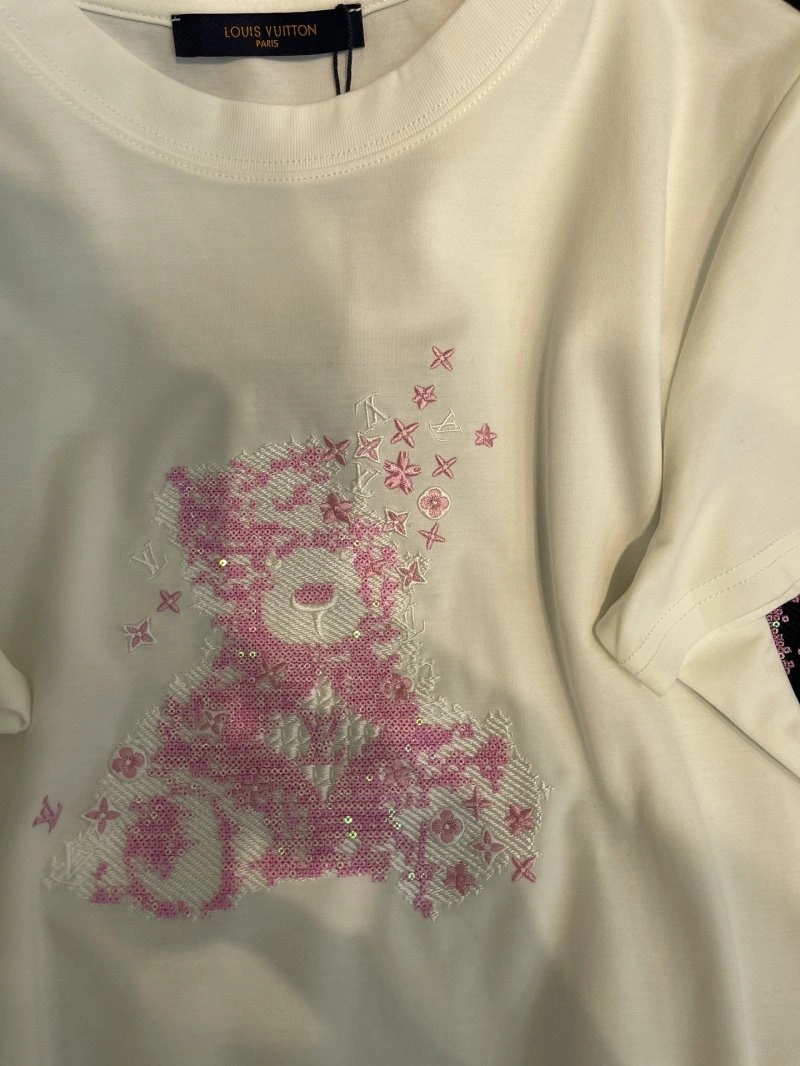 Refined Louis Vuitton T-Shirts 131203