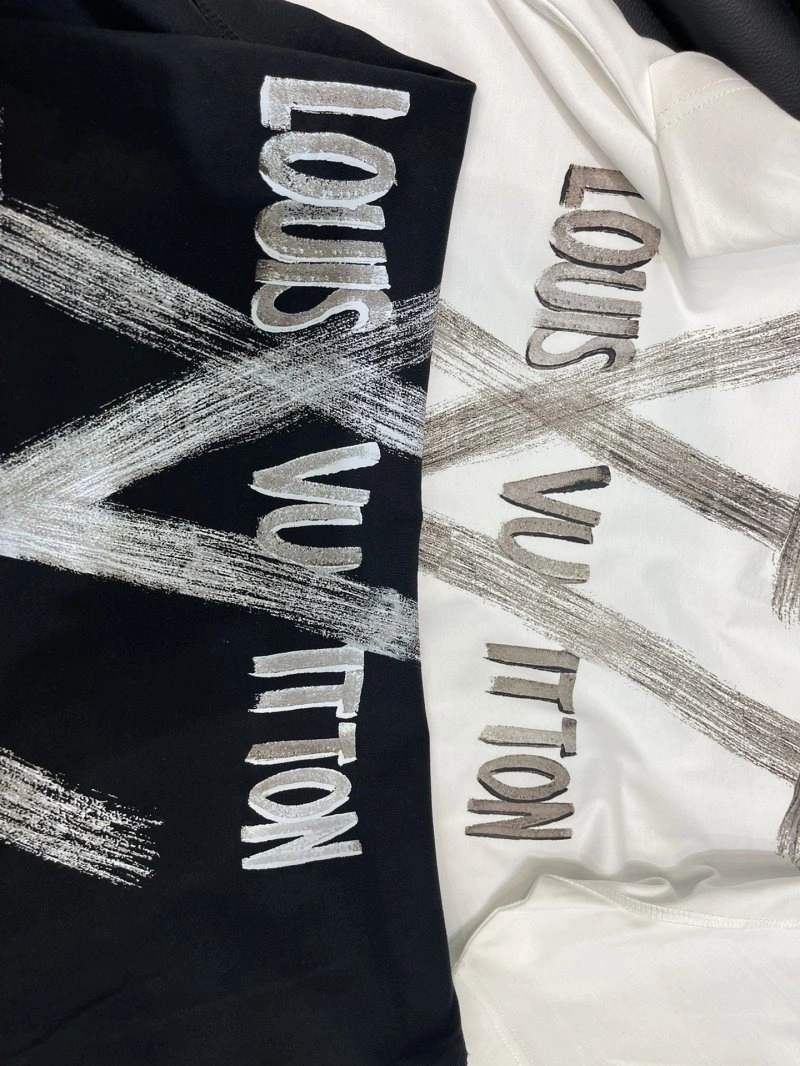 EyeCatching Louis Vuitton T-Shirts 131213