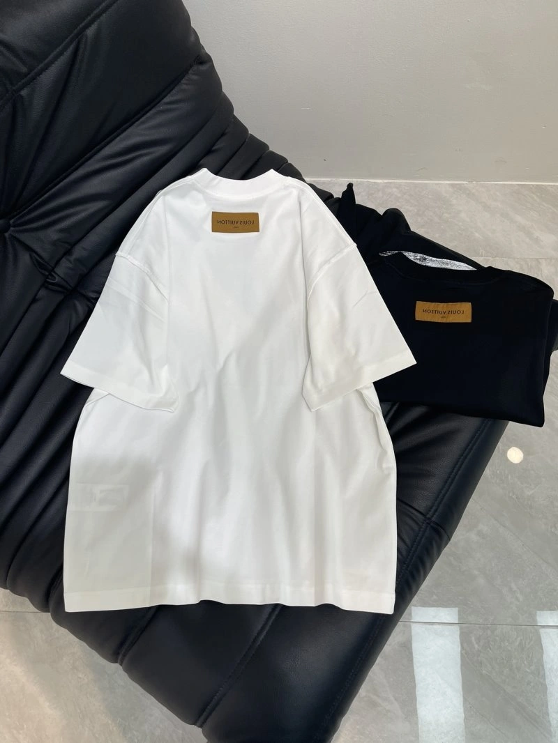 EyeCatching Louis Vuitton T-Shirts 131213