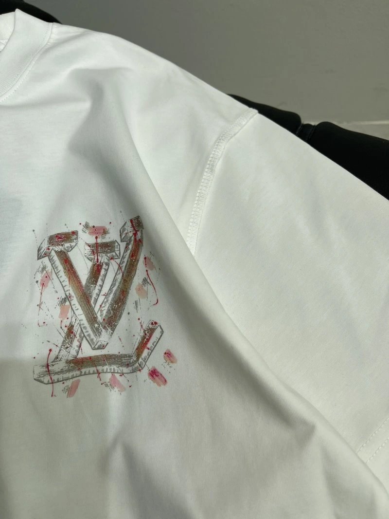 Versatile Louis Vuitton T-Shirts 131204