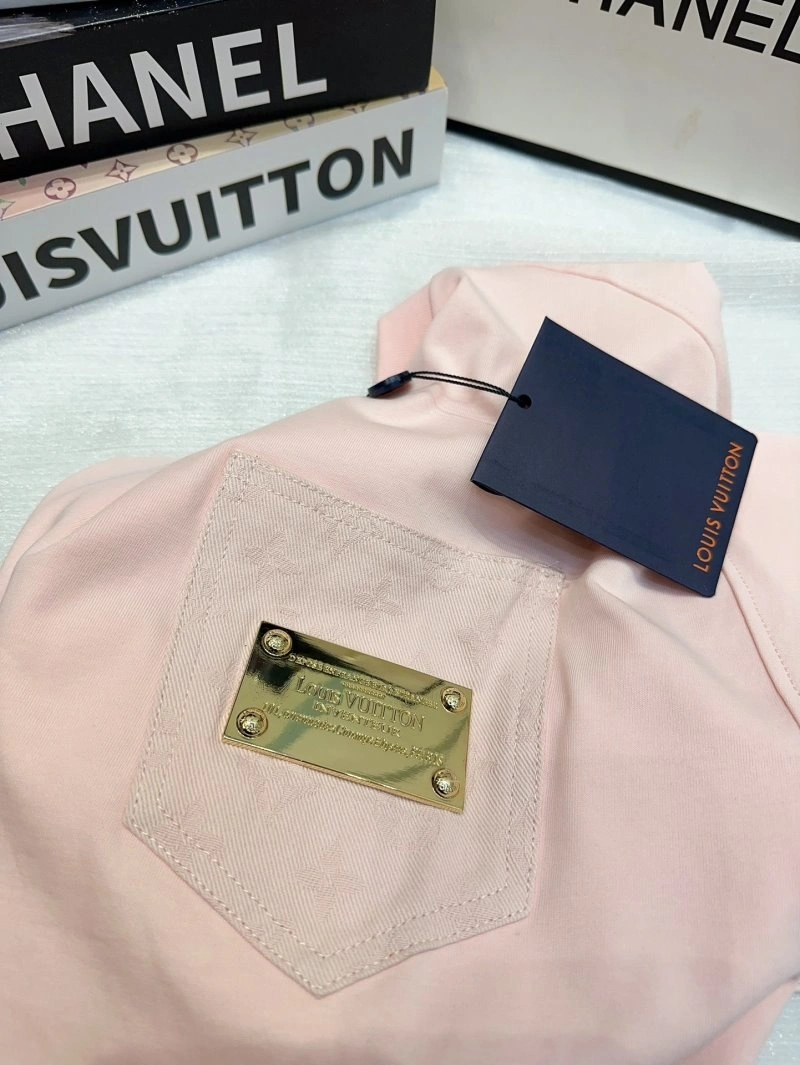 Louis Vuitton T-Shirts Popular 131197