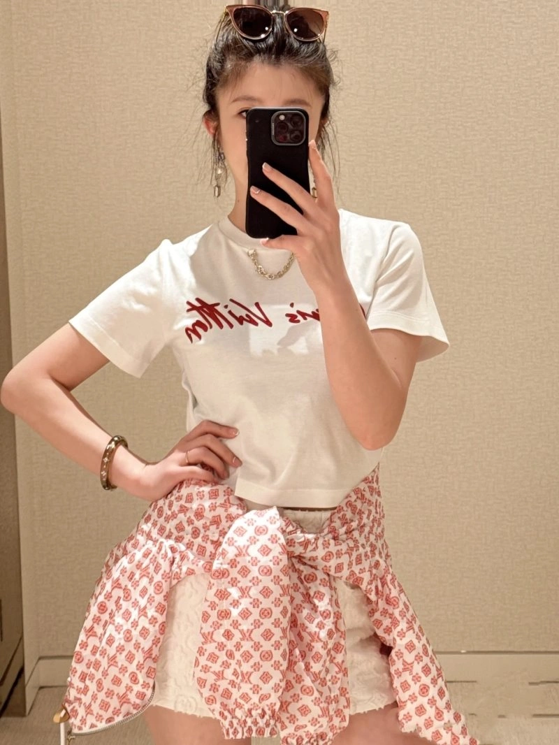 DailyWear Louis Vuitton T-Shirts 131195