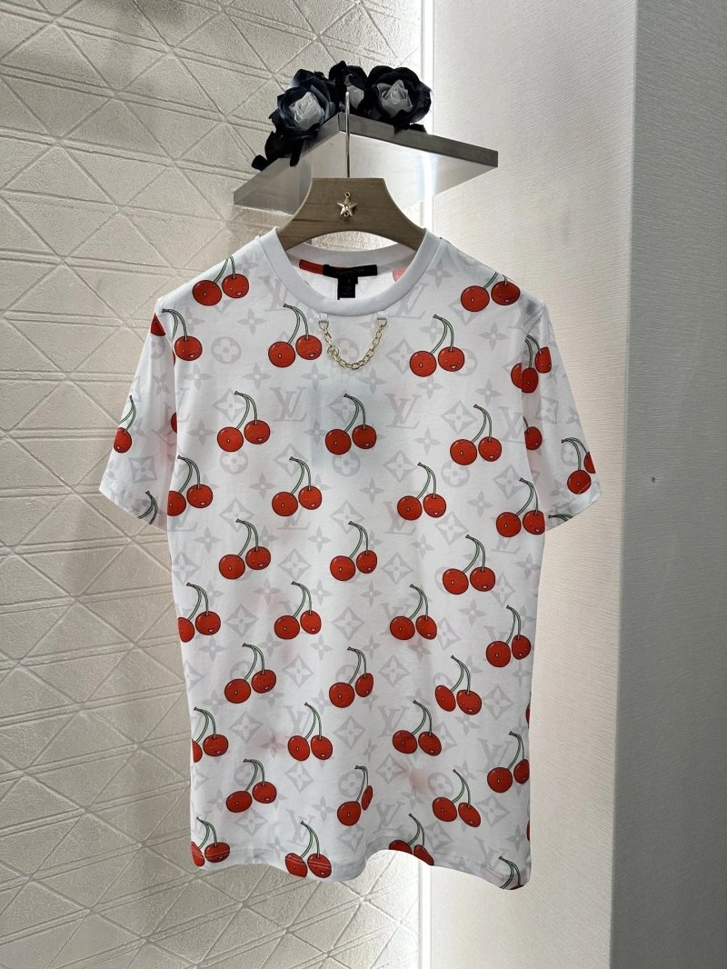 Louis Vuitton T-Shirts Resilient 131216