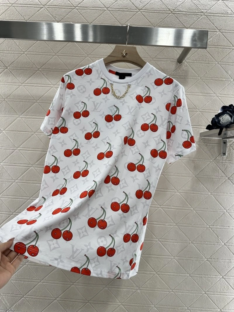 Louis Vuitton T-Shirts Resilient 131216