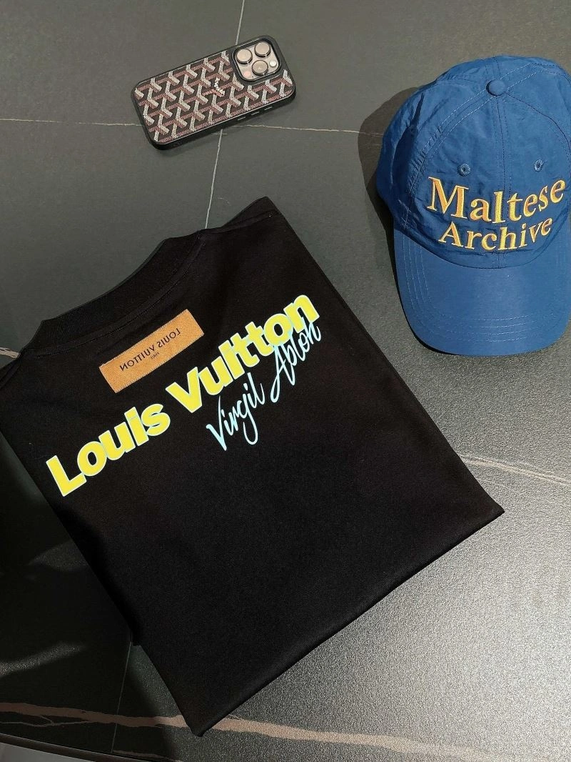 Trendy Louis Vuitton T-Shirts 133671