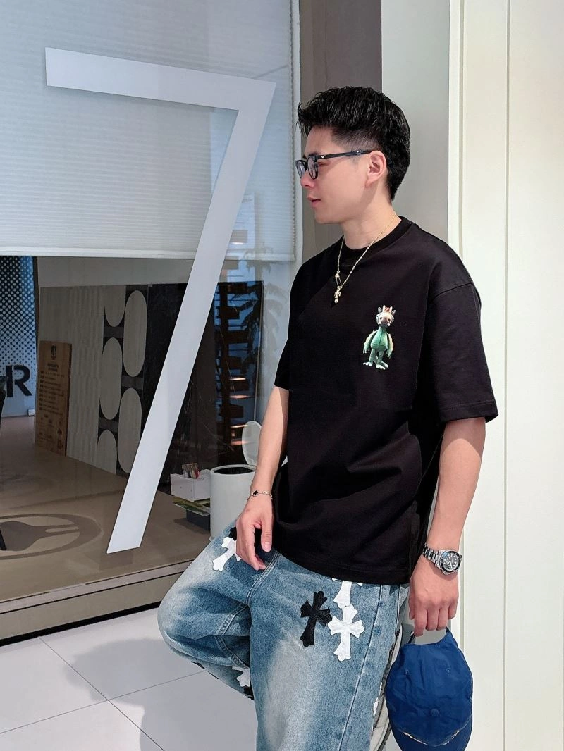 Trendy Louis Vuitton T-Shirts 133671