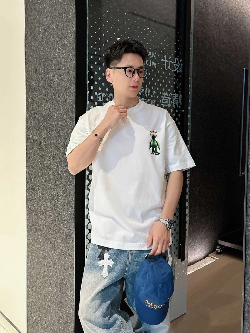 Louis Vuitton T-Shirts Sporty 133670
