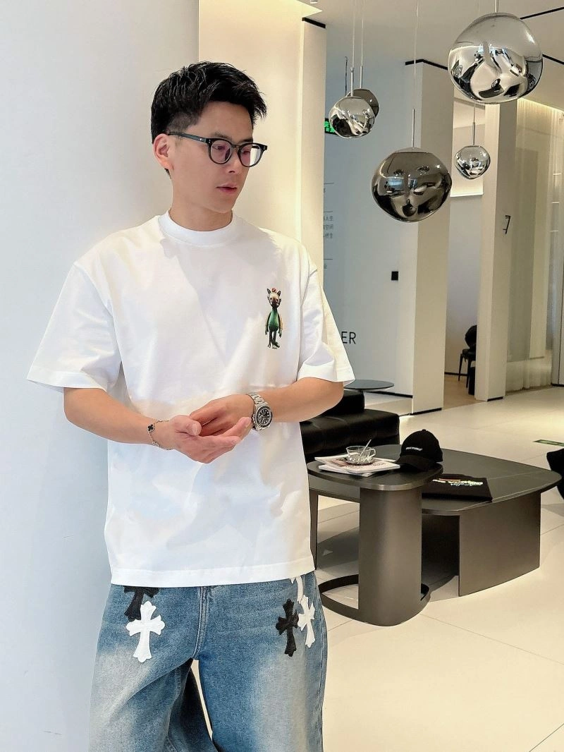 Louis Vuitton T-Shirts Sporty 133670