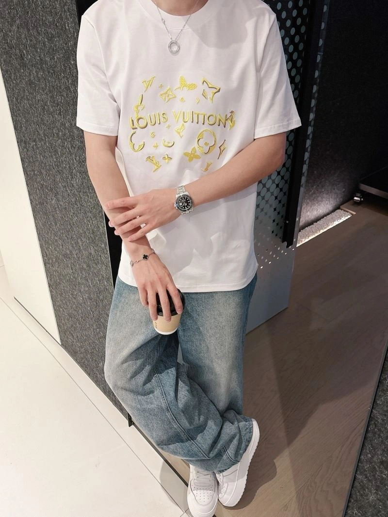 FlexibleFit Louis Vuitton T-Shirts 133667