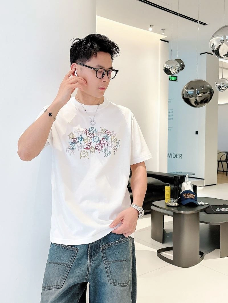 Louis Vuitton T-Shirts EasyMatch 133641
