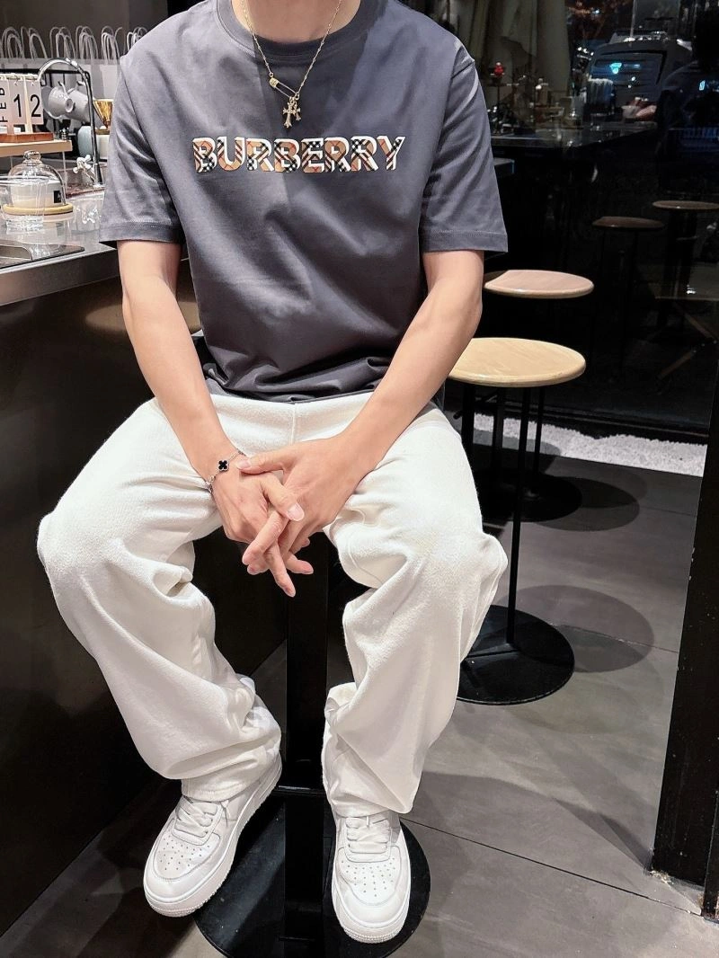 Louis Vuitton T-Shirts Casual 133645