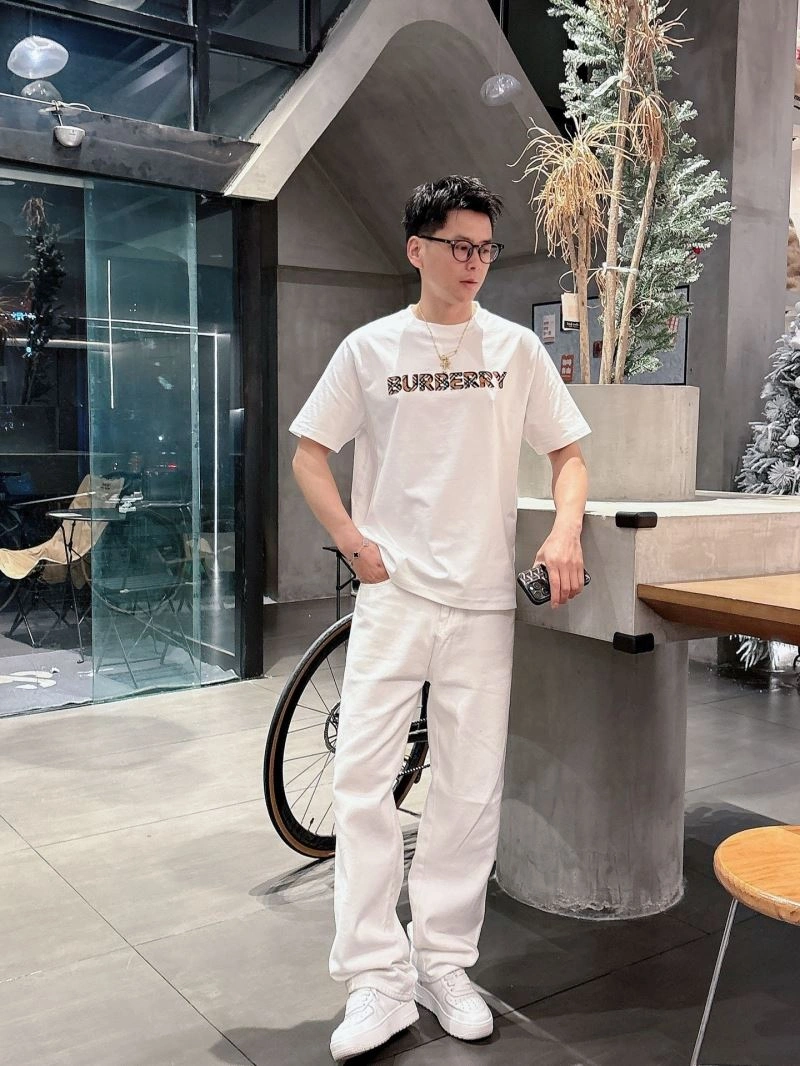 Louis Vuitton T-Shirts Affordable 133636
