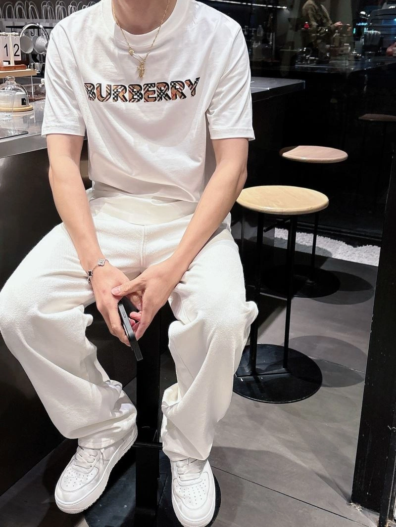 Louis Vuitton T-Shirts Affordable 133636