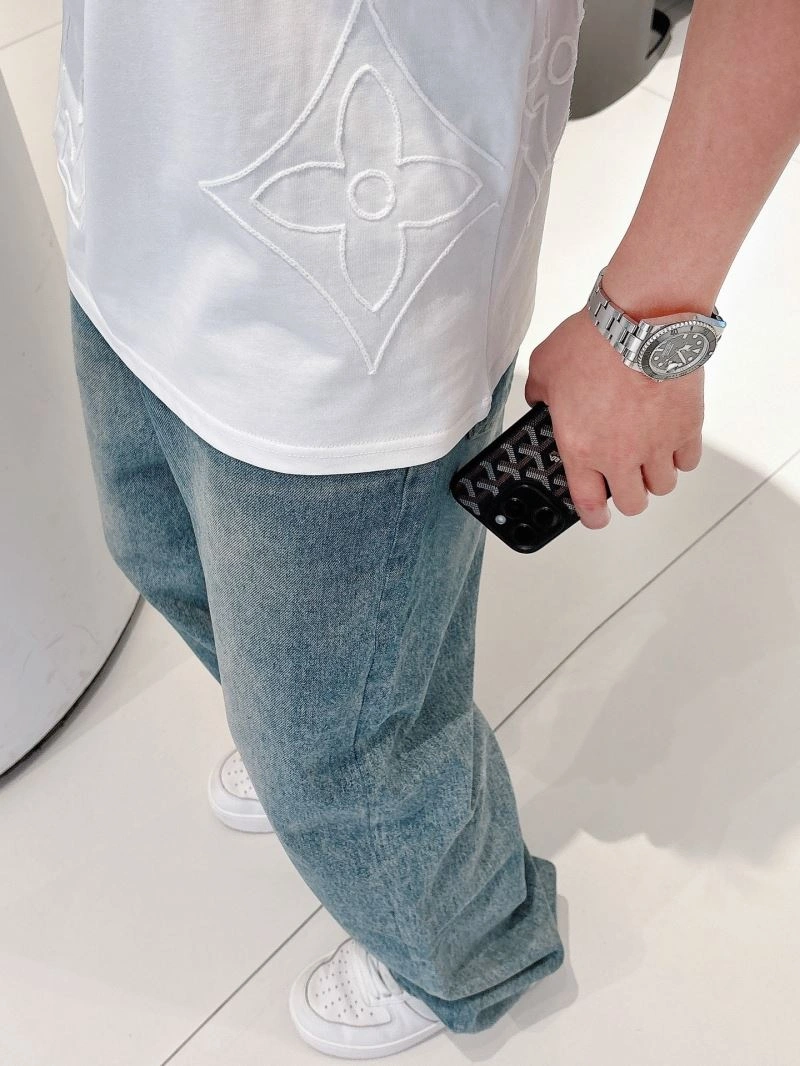 Affordable Louis Vuitton T-Shirts 133635