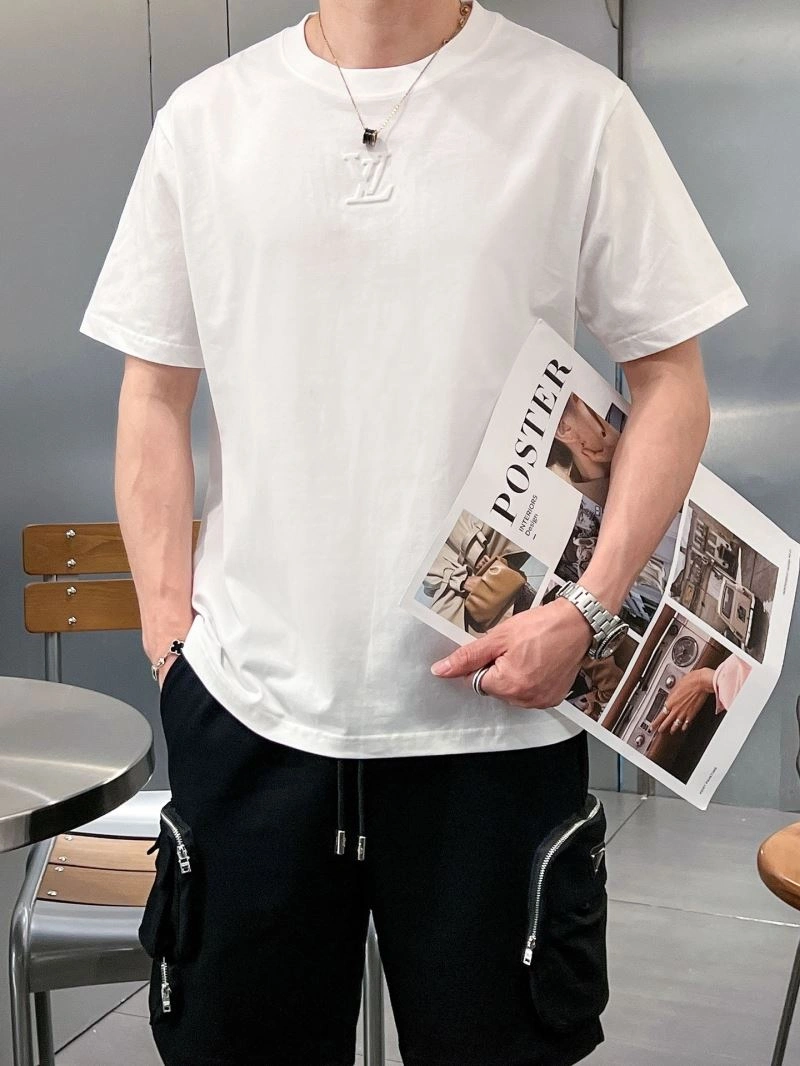 Durable Louis Vuitton T-Shirts 133610